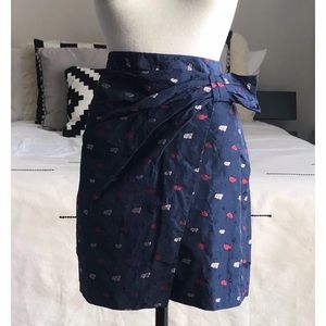 Banana Republic Navy Blue Print Short Wrap Skirt Size 8 NWT